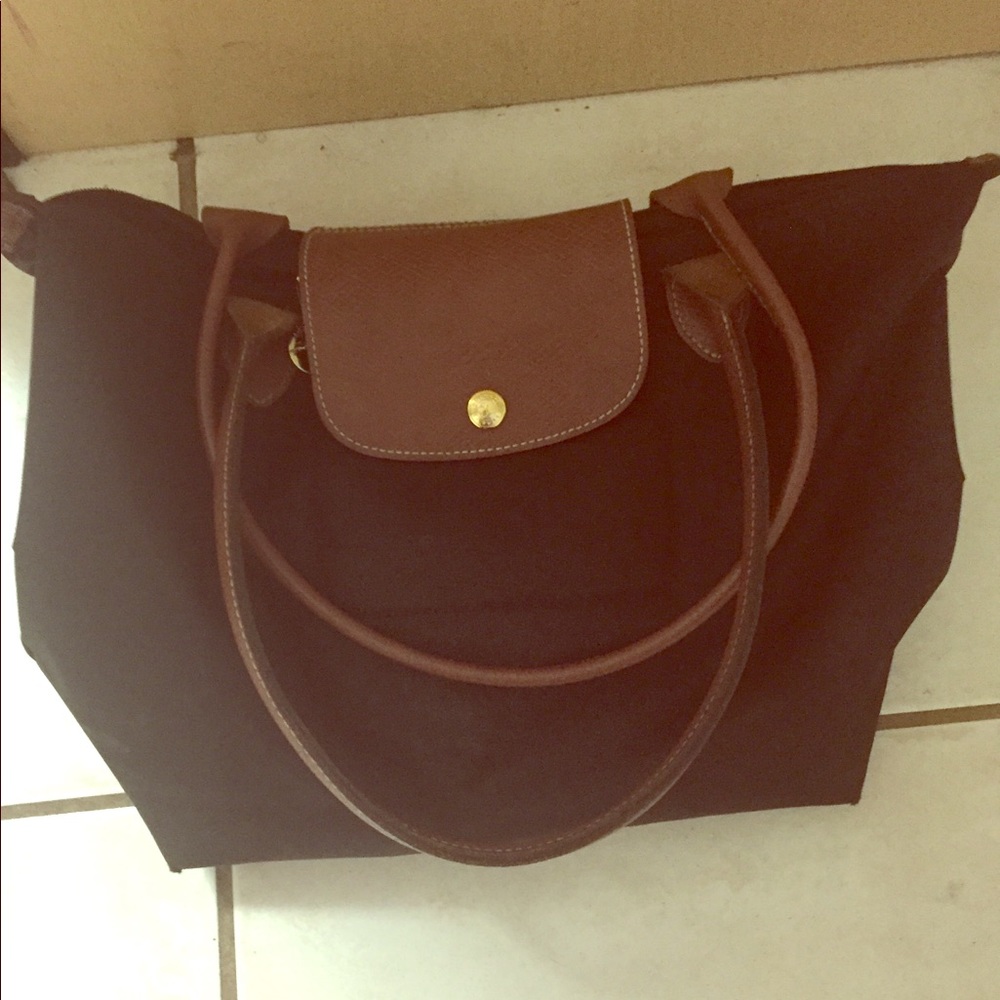 Long champ tote bag. Black medium size.